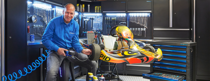 The Specialist in Professional Tools